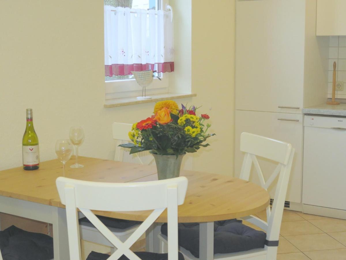 Lindenstrasse 43, Whg 1 - Nord Bei Nordost Apartment Zingst Bagian luar foto